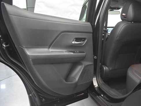 New 2026 Nissan Kicks SR w/ SR Premium Package image 16