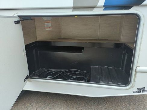 Used 2023 Ford E-450 and Econoline 450 Super Duty w/ Motorhome Prep Package image 39