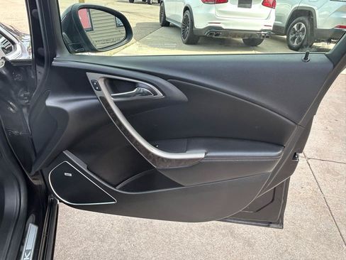 Used 2013 Buick Verano Premium FWD image 16