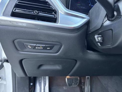 Used 2024 BMW X5 M Competition w/ Executive Package image 33