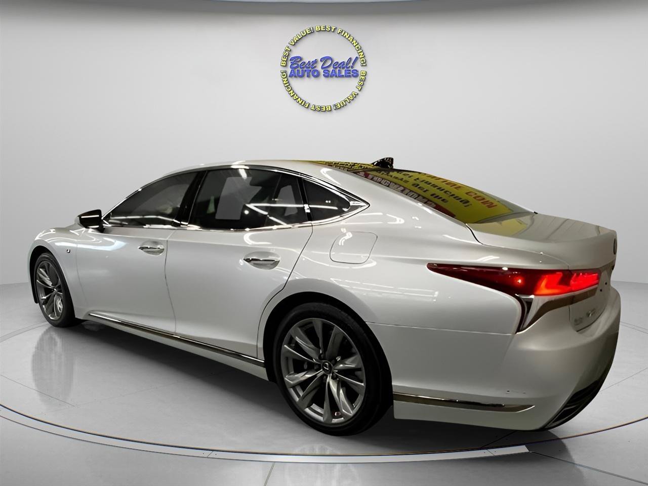 Used 2019 Lexus LS 500 F Sport w/ Accessory Package (Z1) AWD/4WD image 3