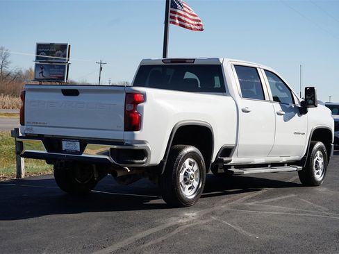 Used 2021 Chevrolet Silverado 2500 LT w/ Convenience Package image 3