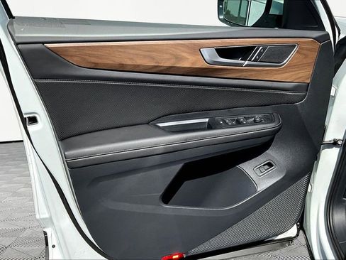 New 2026 Volkswagen Atlas SE FWD image 20