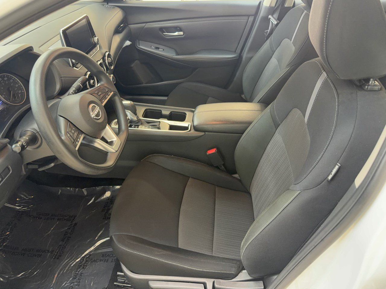 Used 2025 Nissan Sentra SV FWD image 5