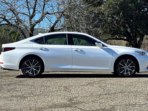 Used 2024 Lexus ES 350 w/ Premium Package image 3
