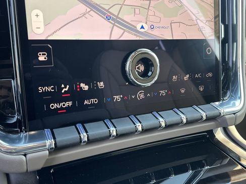 New 2026 GMC Yukon Denali w/ Advanced Technology Package image 11