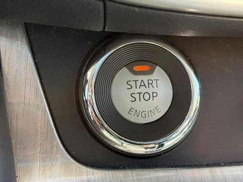 Used 2017 Nissan Murano Platinum w/ Platinum Technology Package image 12