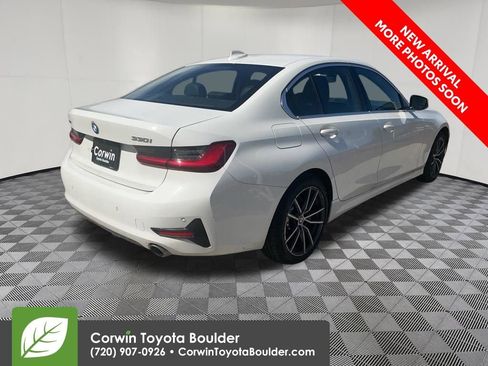 Used 2019 BMW 330i xDrive Sedan w/ Convenience Package AWD/4WD image 7