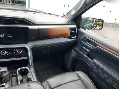 Used 2024 GMC Sierra 1500 Denali w/ Denali Reserve Package AWD/4WD image 15