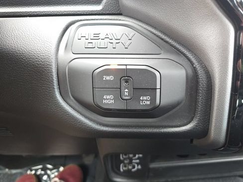 Certified 2026 RAM 2500 Big Horn AWD/4WD image 18