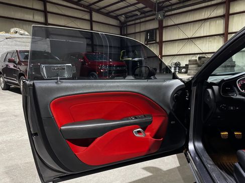 Used 2016 Dodge Challenger R/T Plus image 13