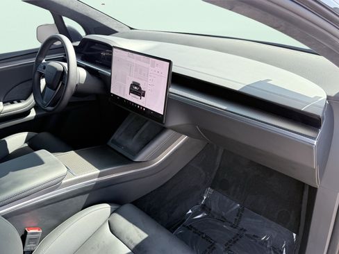 Used 2025 Tesla Model X Plaid AWD/4WD image 53