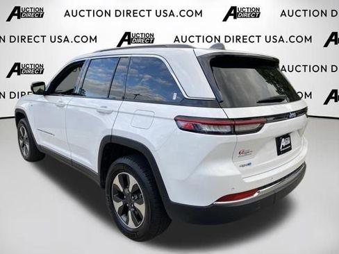 Used 2024 Jeep Grand Cherokee Limited 4xe AWD/4WD image 23
