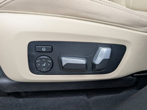 Used 2021 BMW X3 xDrive30i w/ Premium Package image 18