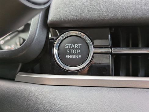 New 2025 Mitsubishi Outlander ES image 27