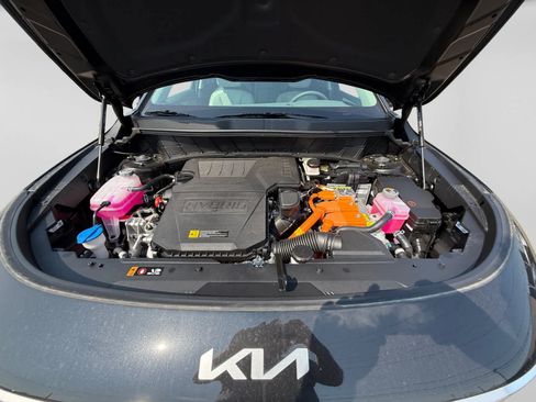 New 2026 Kia Niro EX FWD image 23