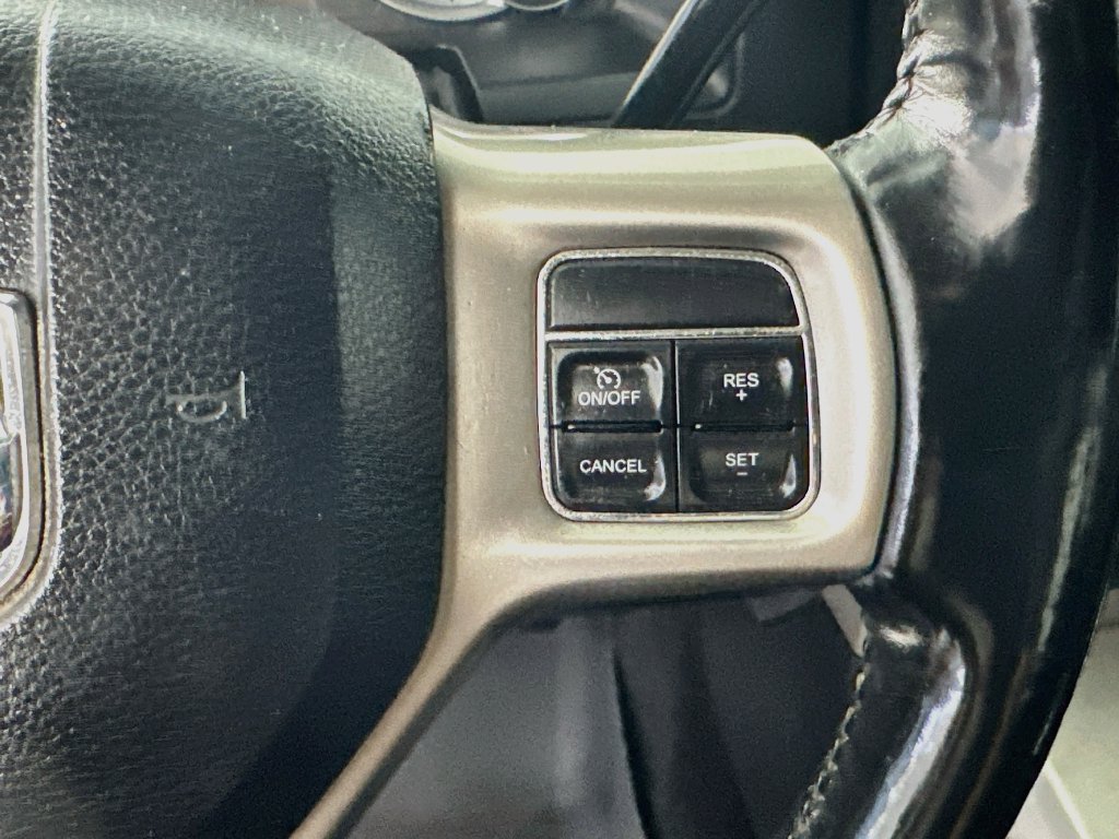 Used 2014 RAM 3500 Laramie AWD/4WD image 27