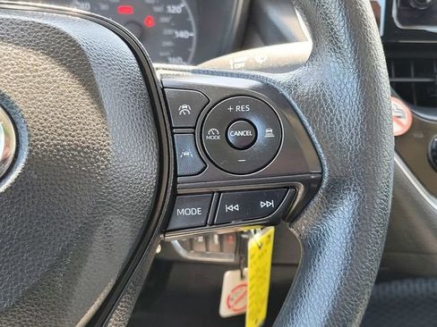 Used 2023 Toyota Corolla LE FWD image 22
