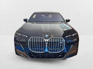 Used 2025 BMW i7 M70 video 2