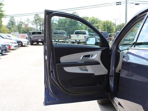 Used 2013 Chevrolet Equinox LS FWD image 12