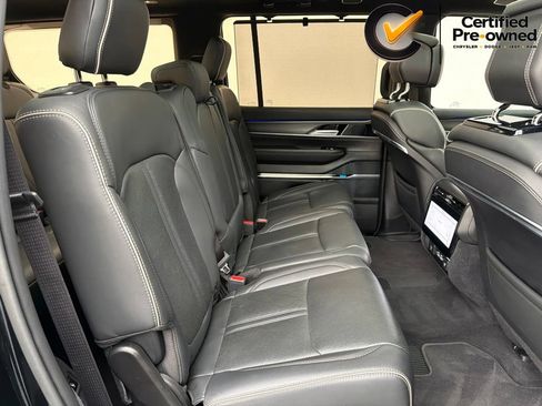 Certified 2023 Jeep Grand Wagoneer Series II AWD/4WD image 29