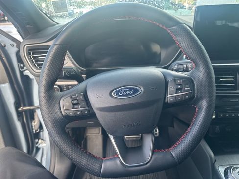 Used 2024 Ford Escape ST-Line Elite w/ Premium Technology Package AWD/4WD image 14