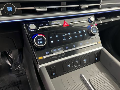 New 2026 Hyundai Santa Fe Limited FWD image 12