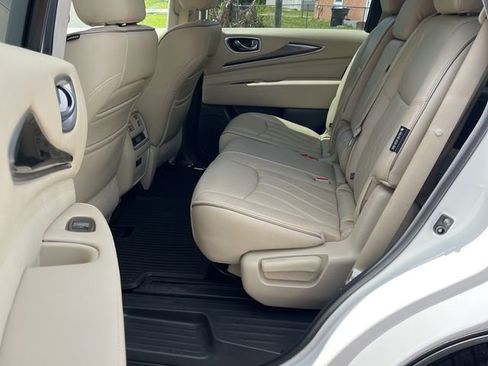Used 2020 INFINITI QX60 Luxe w/ Essential Package image 12