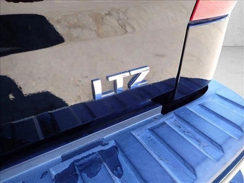Used 2016 Chevrolet Silverado 1500 LTZ Z71 w/ LTZ Plus Package image 3