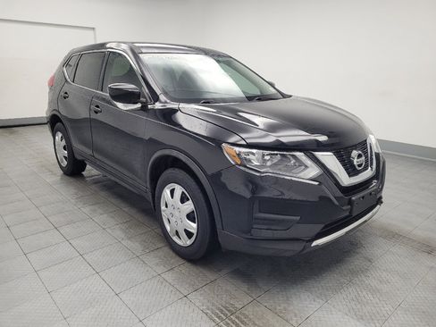 Used 2017 Nissan Rogue S AWD/4WD image 13