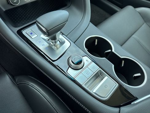 New 2026 Genesis G70 2.5T image 10