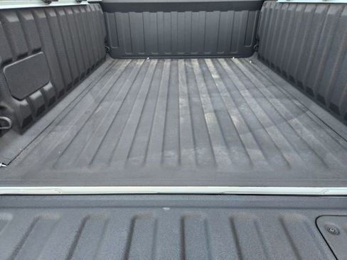 Used 2025 RAM 1500 Limited w/ Off Road Group image 27