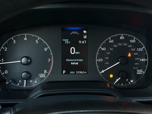 Used 2024 Toyota Corolla LE FWD image 19