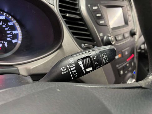 Used 2015 Hyundai Santa Fe Sport w/ Option Group 02 image 40