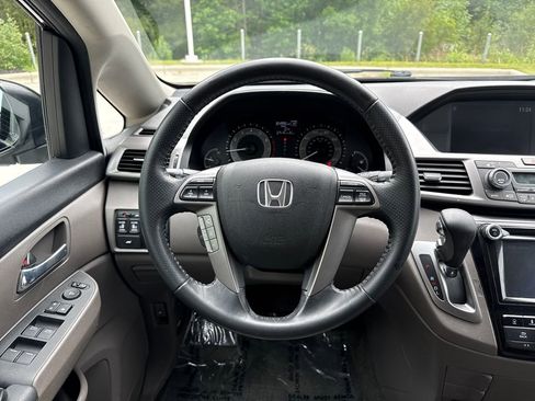 Used 2016 Honda Odyssey EX-L image 19
