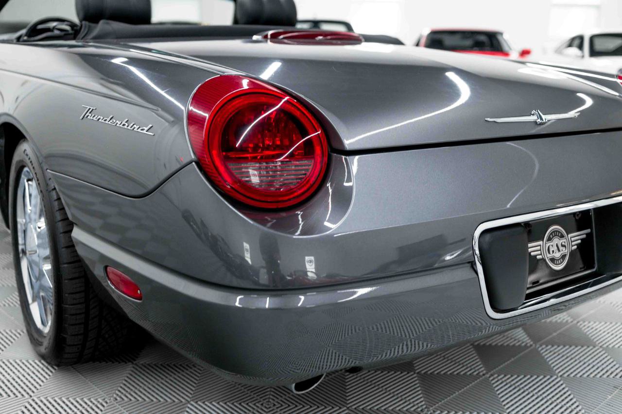 Used 2003 Ford Thunderbird RWD image 33