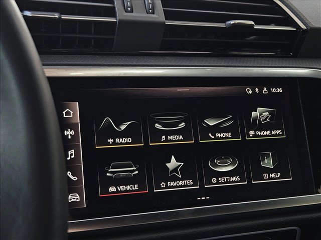 Certified 2025 Audi Q3 2.0T Premium AWD/4WD image 17