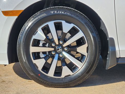 New 2026 Honda Odyssey EX-L image 11