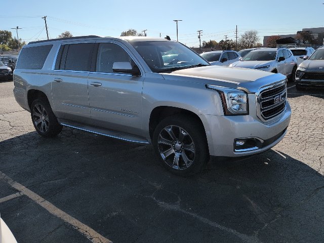Used 2015 GMC Yukon XL SLE w/ Convenience Package AWD/4WD image 3