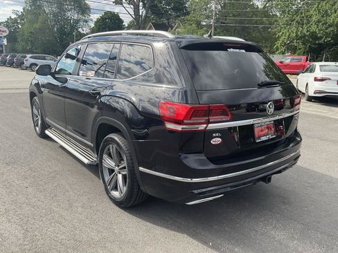 Used 2019 Volkswagen Atlas SEL R-Line AWD/4WD image 3