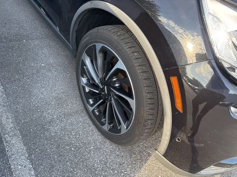 Used 2020 Lincoln Aviator Reserve w/ Equipment Group 202A AWD/4WD image 4