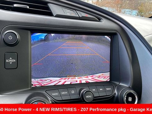 Used 2015 Chevrolet Corvette Z06 w/ 3LZ Preferred Equipment Group image 13