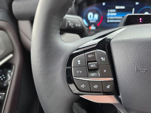 New 2026 Ford Explorer Platinum w/ LUX Leather Package image 16