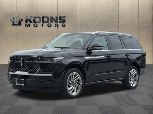Certified 2026 Lincoln Navigator Reserve AWD/4WD image 1