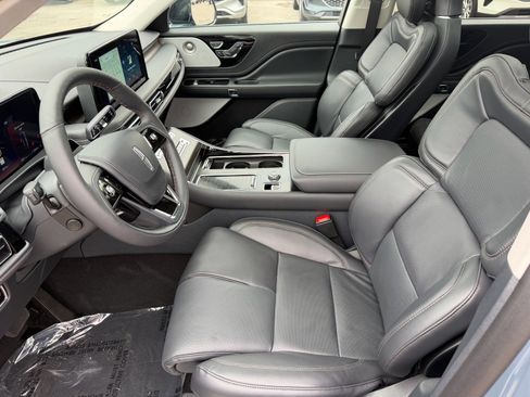 New 2026 Lincoln Aviator Reserve AWD/4WD image 32
