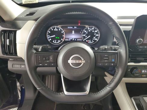 Used 2022 Nissan Pathfinder SV FWD image 21