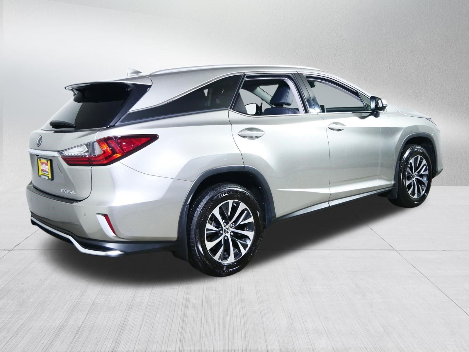 Used 2021 Lexus RX 350L Premium w/ Premium Package AWD/4WD image 7