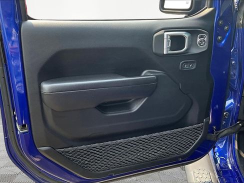 Used 2020 Jeep Wrangler Unlimited Sport S AWD/4WD image 20