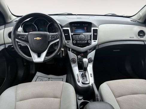 Used 2013 Chevrolet Cruze Eco FWD image 7