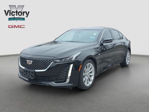 Used 2023 Cadillac CT5 Luxury RWD image 3